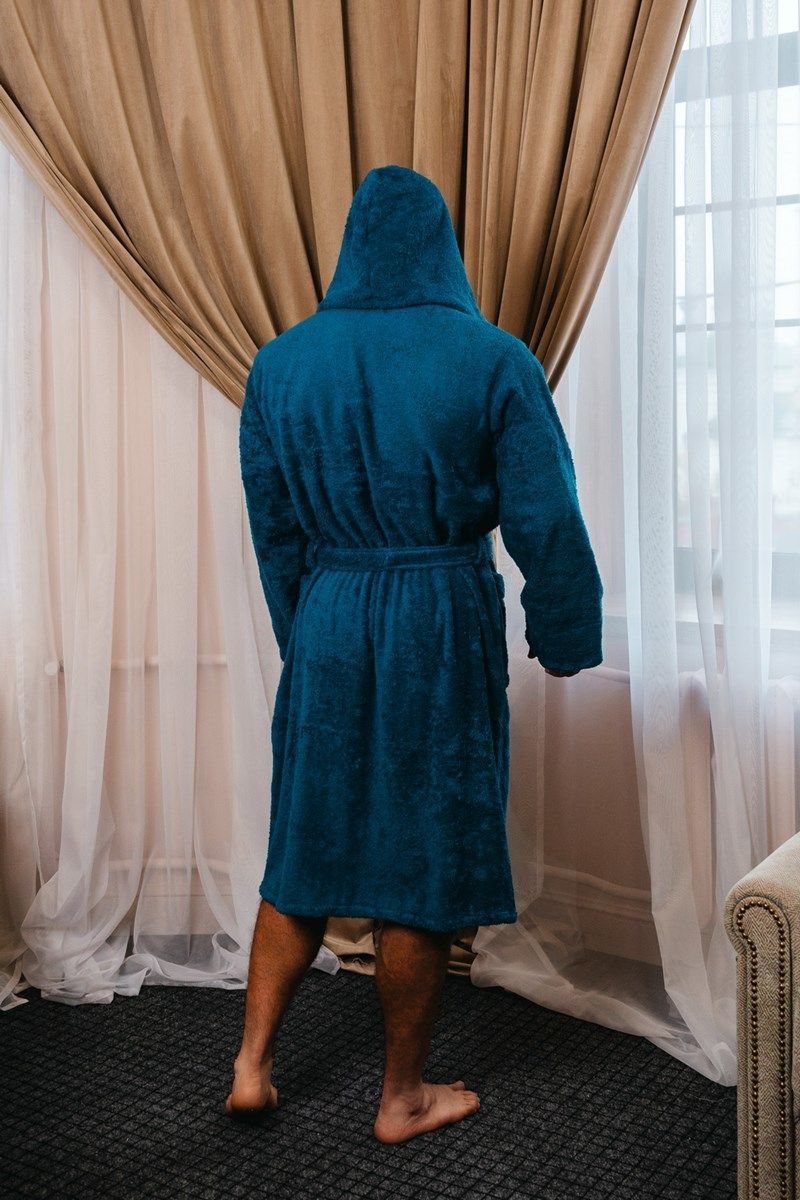 снимок Халат махровый с капюшоном, синий от магазина BIO-TEXTILES ОПТ