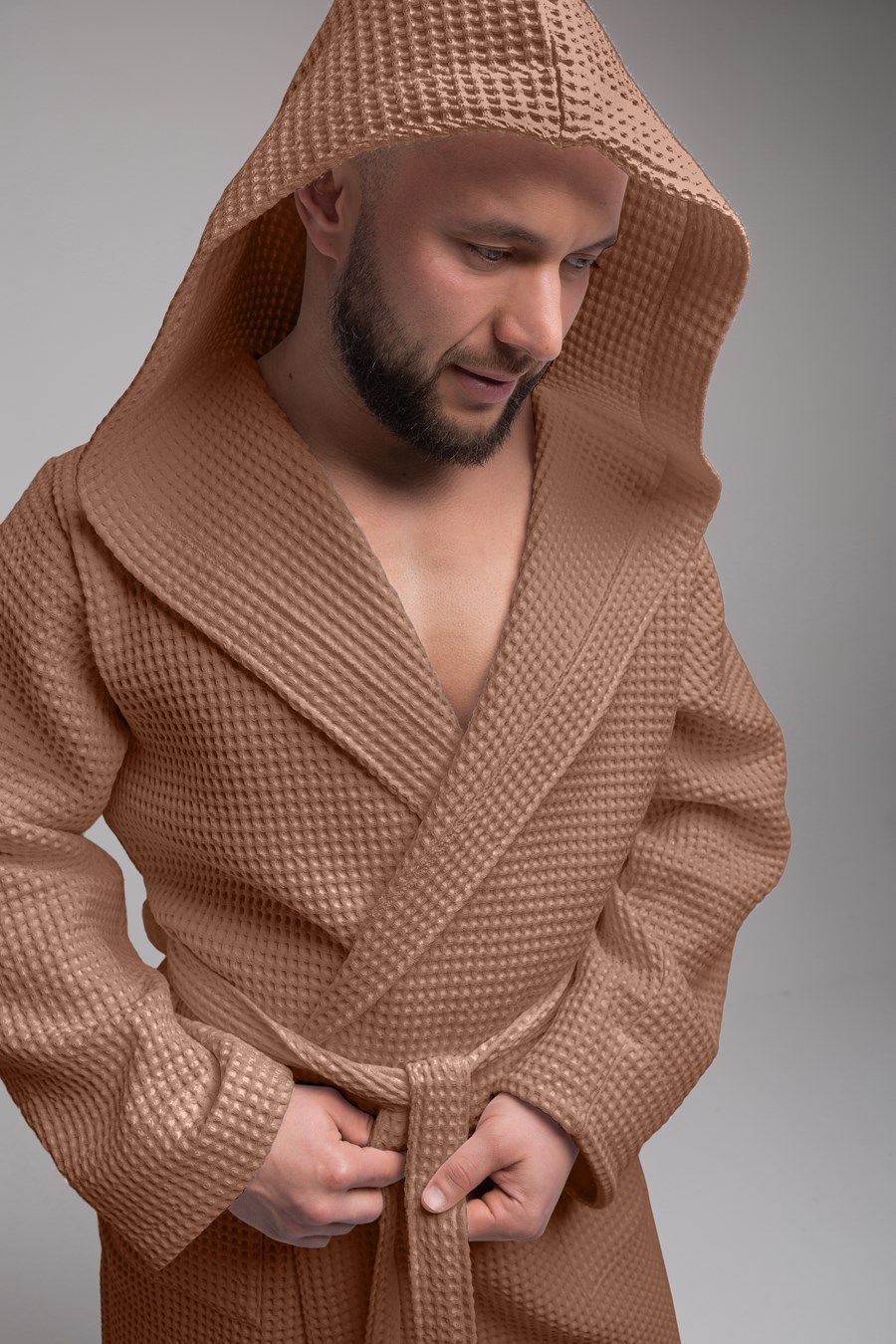 снимок Халат вафельный PandaHug Оrlando мокко с капюшоном от магазина BIO-TEXTILES ОПТ