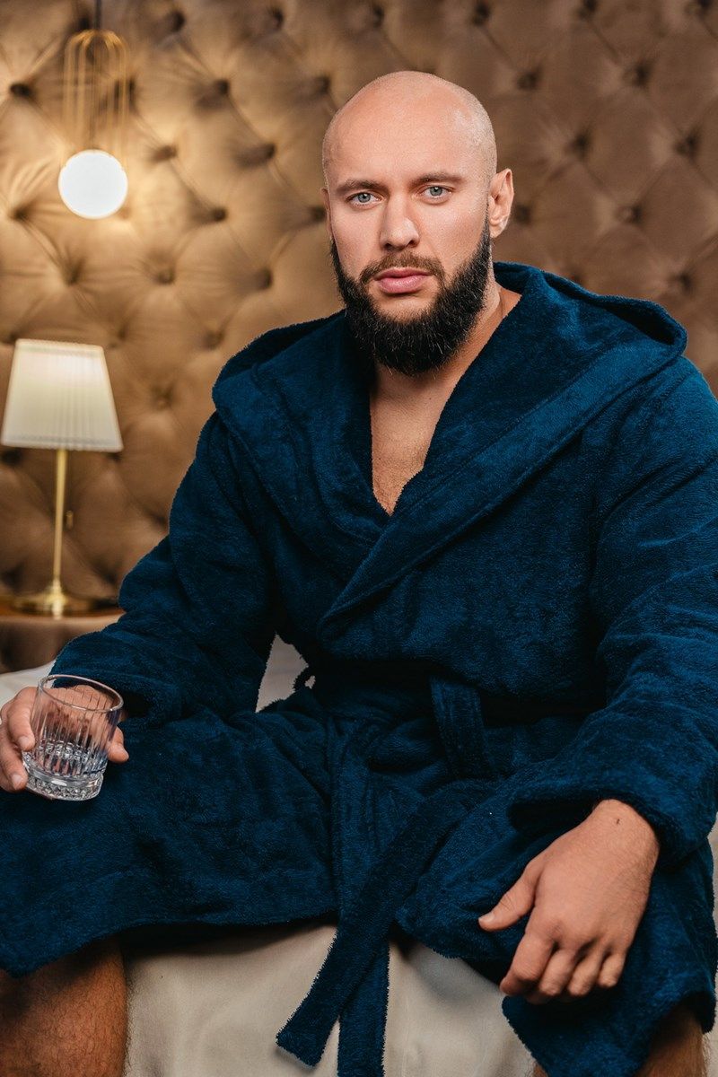 снимок Халат махровый с капюшоном, темно-синий от магазина BIO-TEXTILES ОПТ